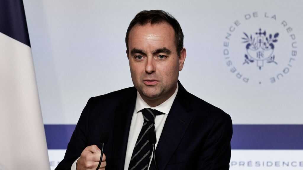 O primeiro ministro francés, Sébastien Lecornu, supera dúas novas mocións de censura (e van seis nesta lexislatura)