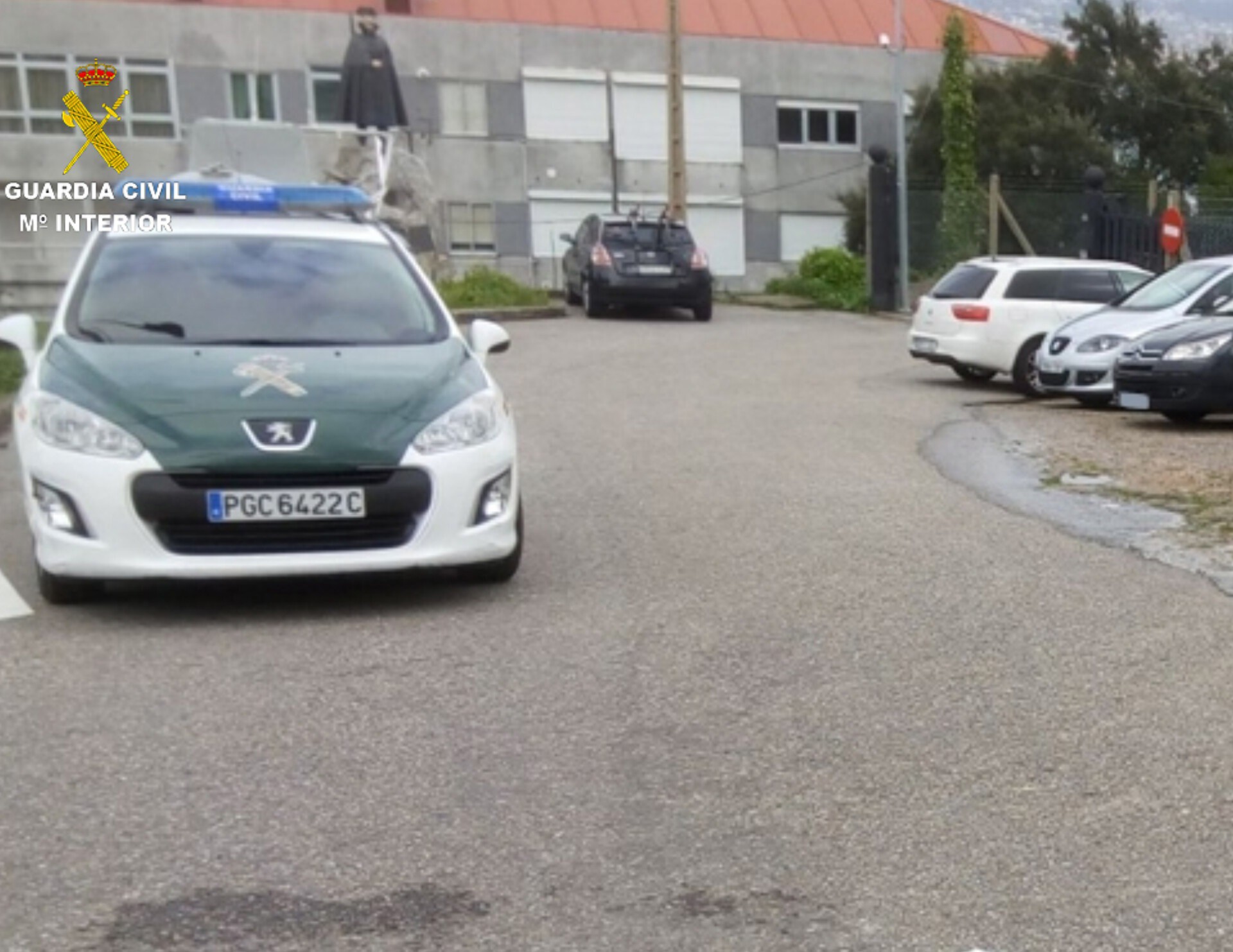 A Garda Civil investiga a unha veciña de Baiona por explotar e ameazar a mulleres estranxeiras “sen papeis”