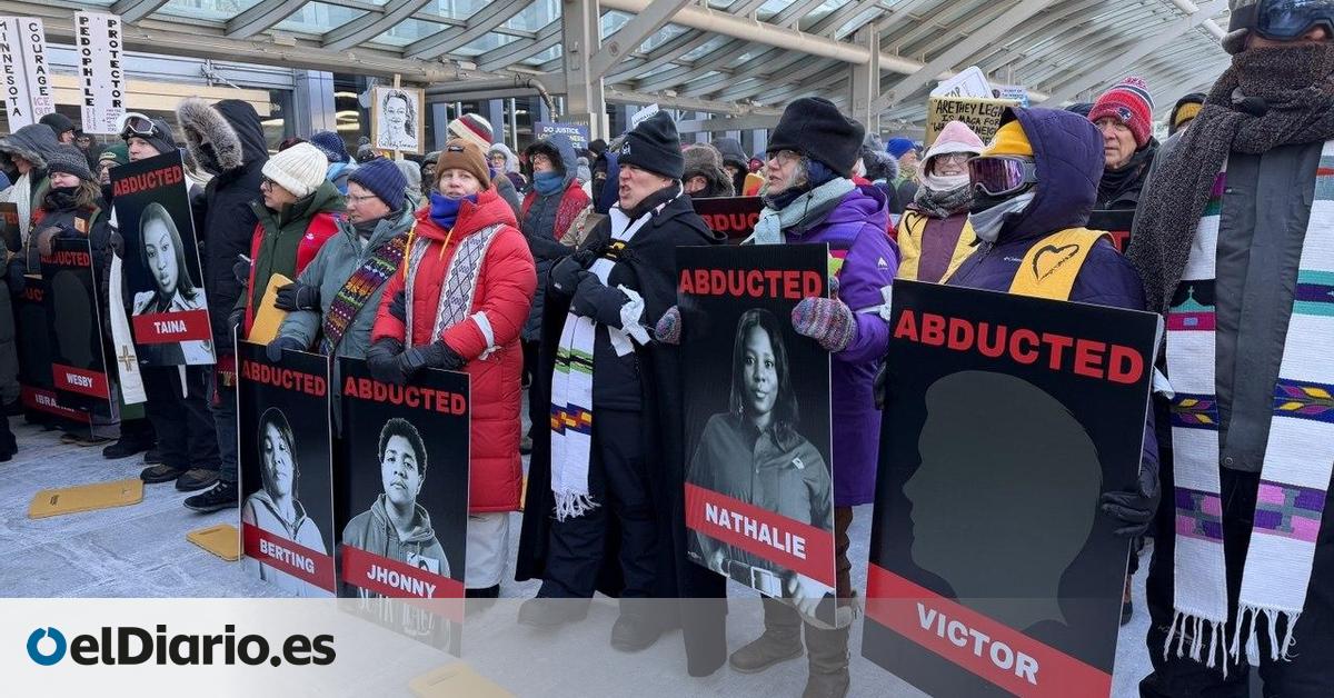 Cientos de personas se agolpan a 30º bajo cero en el aeropuerto de Minneapolis en una jornada de huelga contra el ICE y el asesinato de Renée Good