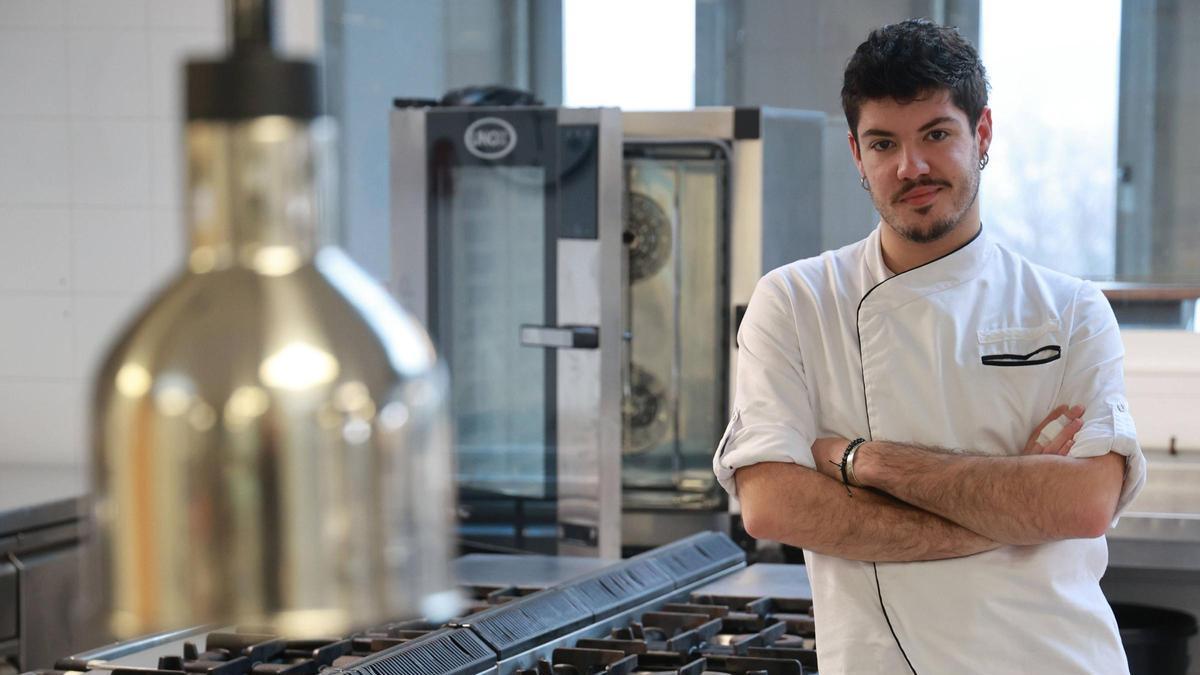 O subidón do aluguer pon contra as cordas as prácticas de miles de estudantes de Galicia