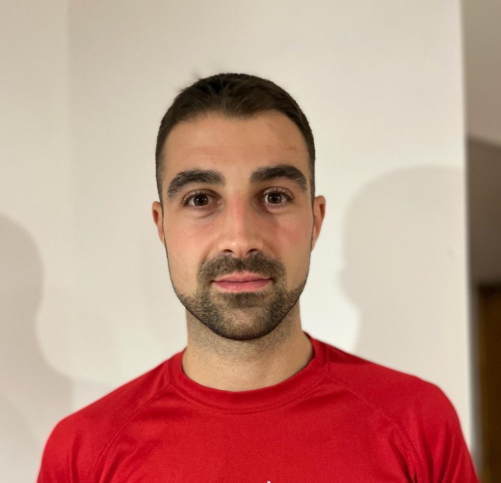 Lucky (Villalonga): «Volvín sentir o disfrute polo fútbol»