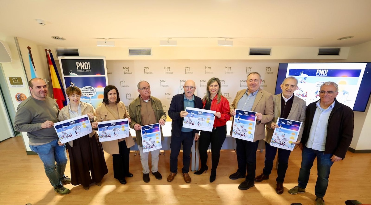 Ponte nas Ondas... patrimonio da Unesco, fai parroquia en Vimianzo en Caión achegando a radio a 20 escolas da comarca