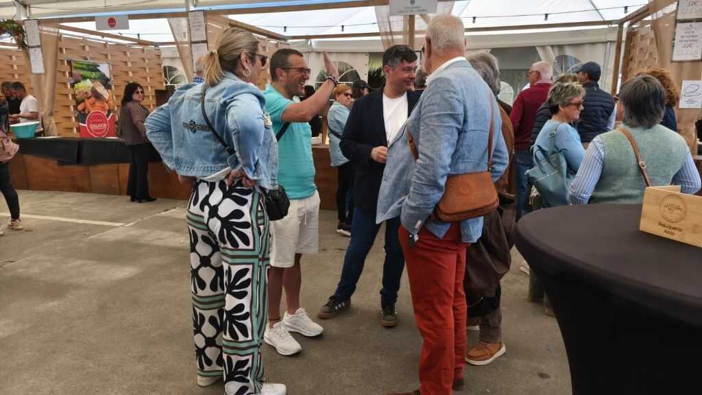 A Festa da Ostra enche Arcade convertida na capital gastronómica da Galiza