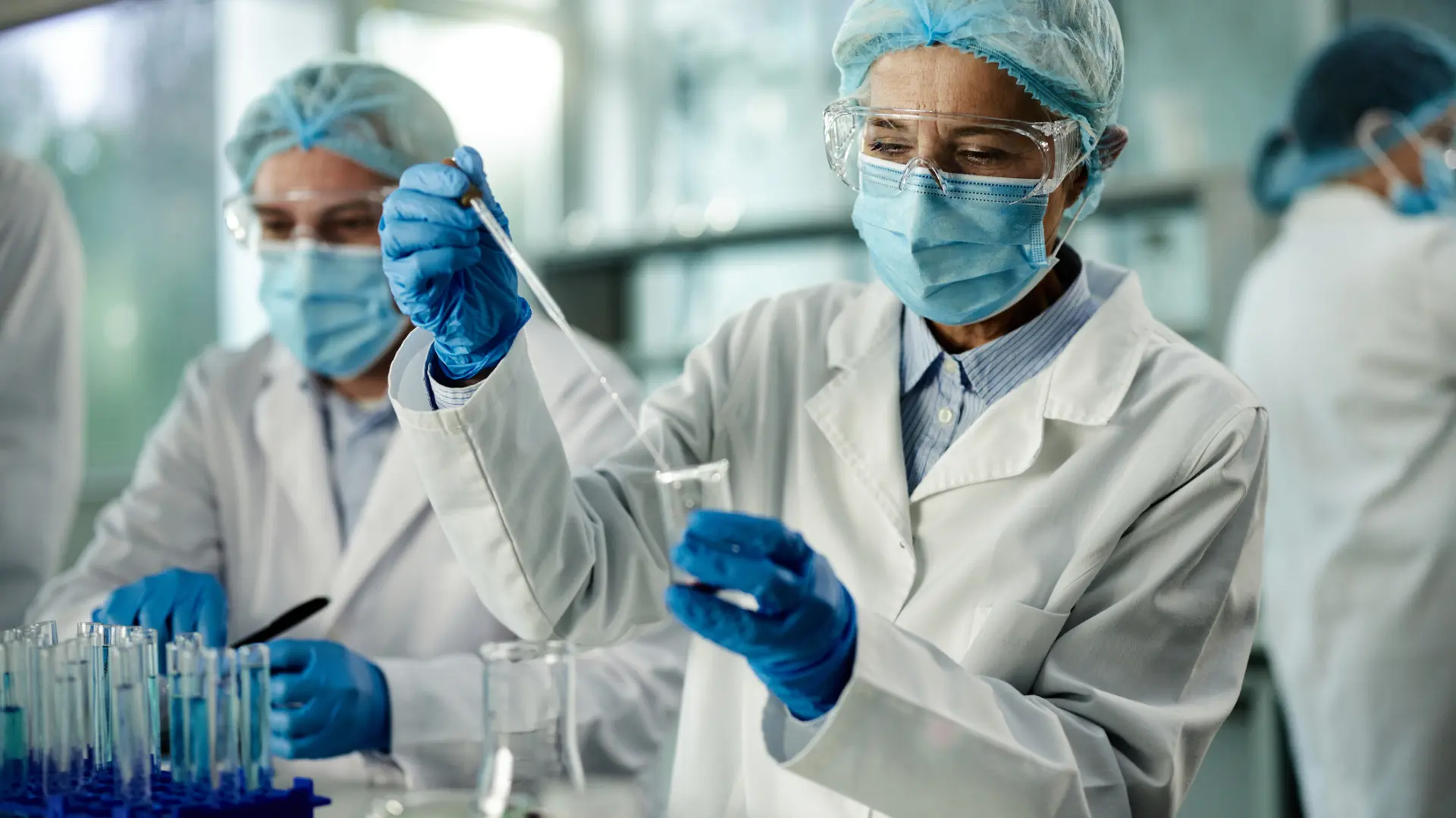 La terapia CAR-T logra remitir tres enfermedades autoinmunes en una paciente