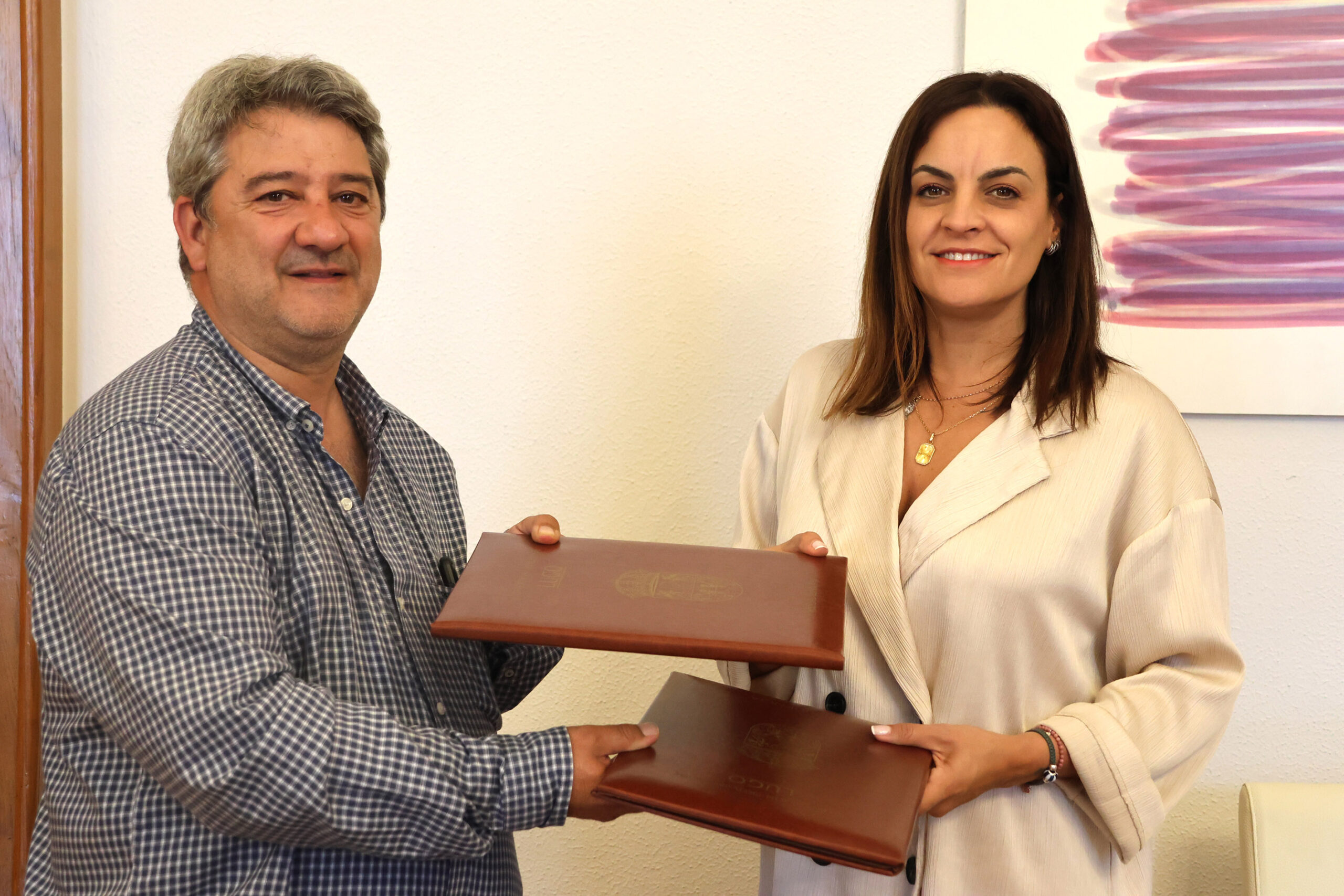 Convenio de 156.000€ entre a Deputación e o Concello de Ribas de Sil para a mellora de infraestruturas municipais