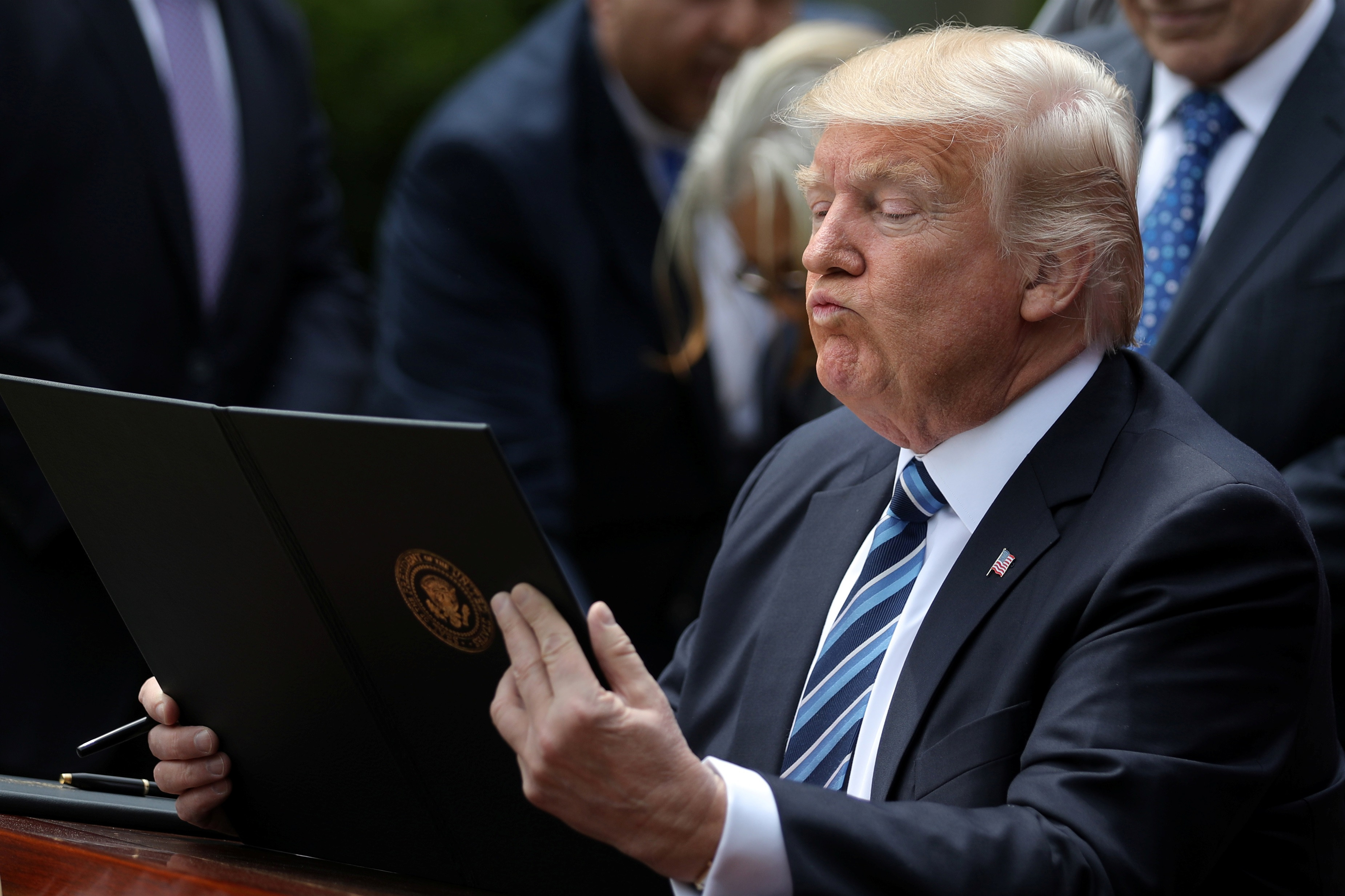 Turismo, viño e pesca son os sectores máis ameazados se esta vez Trump cumpre as súas ameazas contra España