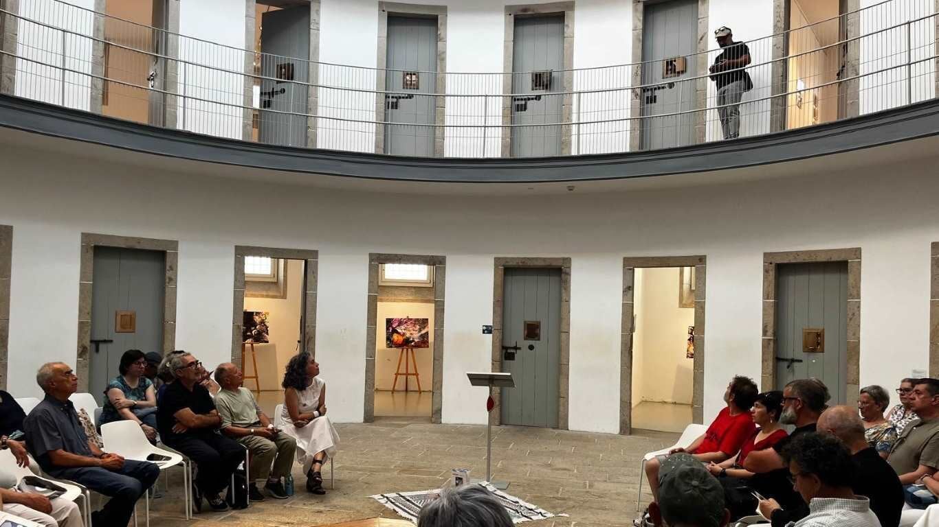 A poesía en solidariedade con Palestina resiste no Vello Cárcere