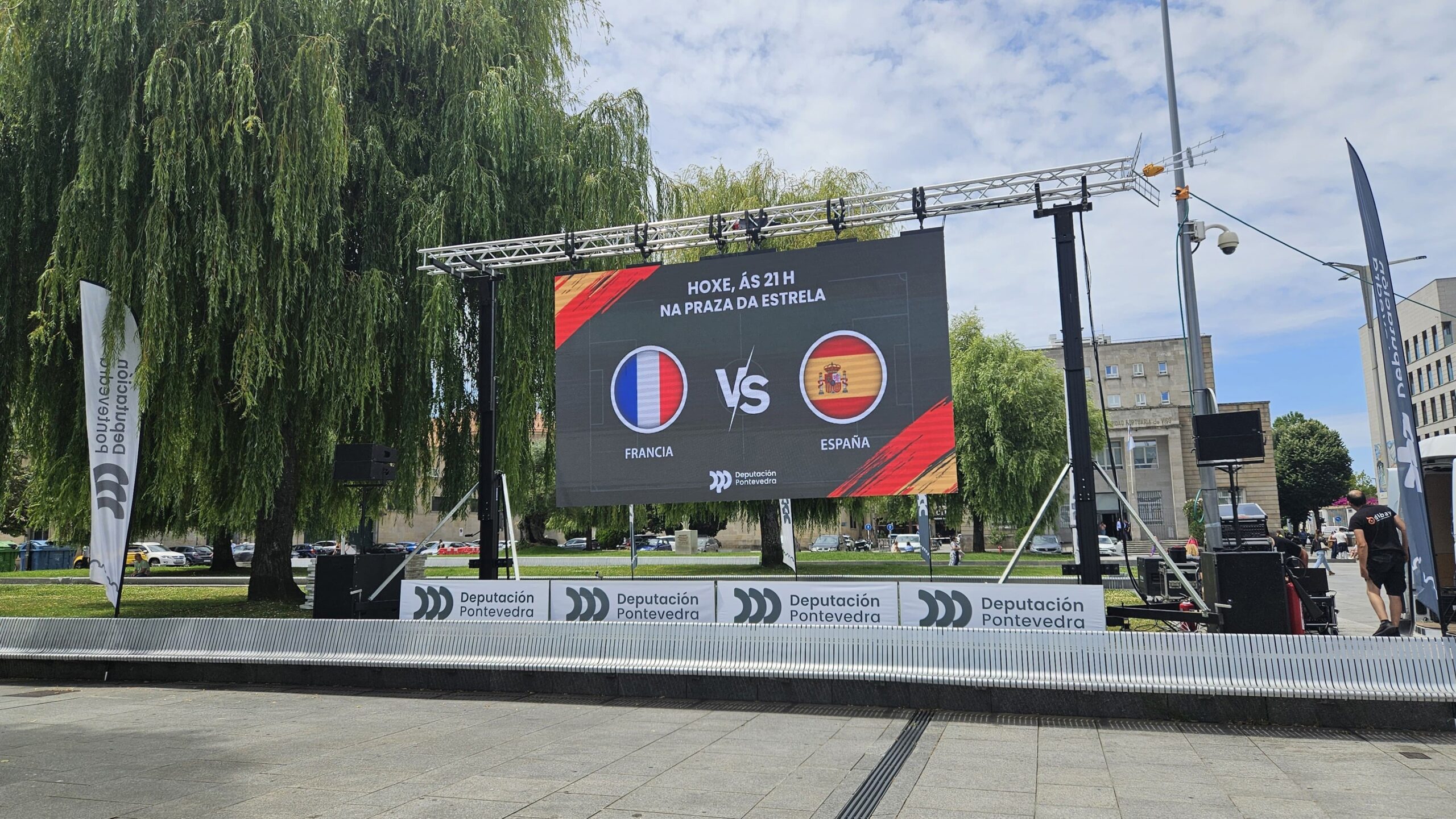 Vigo terá finalmente dúas pantallas xigantes para ver a semifinal do Mundial entre España e Francia, tras autorizar o Concello a da Deputación