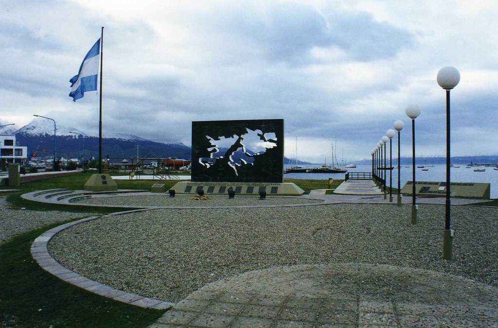Máis que un partido de fútbol? Malvinas, ditadura e usos do deporte
