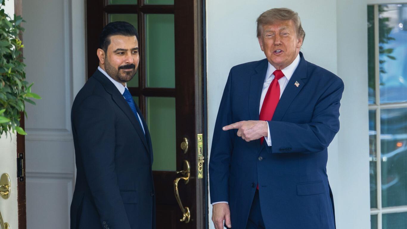 Poderían os Estados Unidos realizar un ataque terrestre contra Irán? Poderían facelo "outras persoas"? Esta é a resposta de Trump