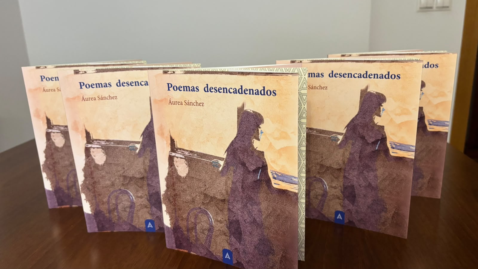 Áurea Sánchez: “O persoal aquí é universal; espero que quen lea estes poemas se recoñeza neles”