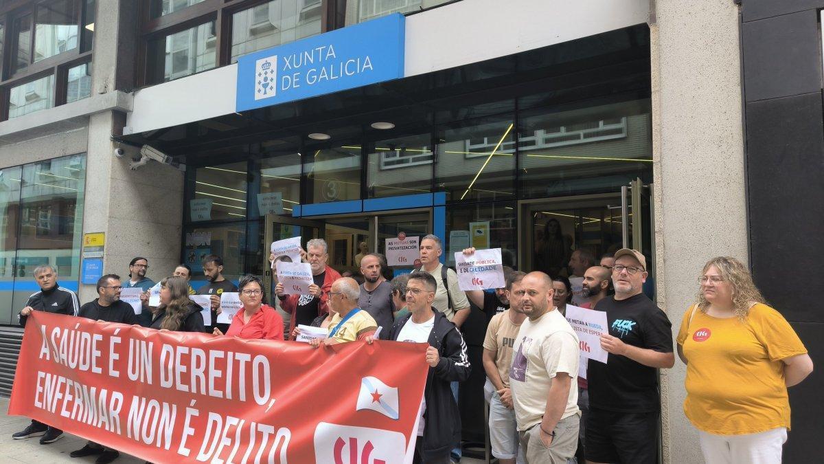 A CIG denuncia que Inspección Sanitaria cita aos médicos que «superan determinados rangos» de pacientes de baixa e vólveos a requirir se as manteñen
