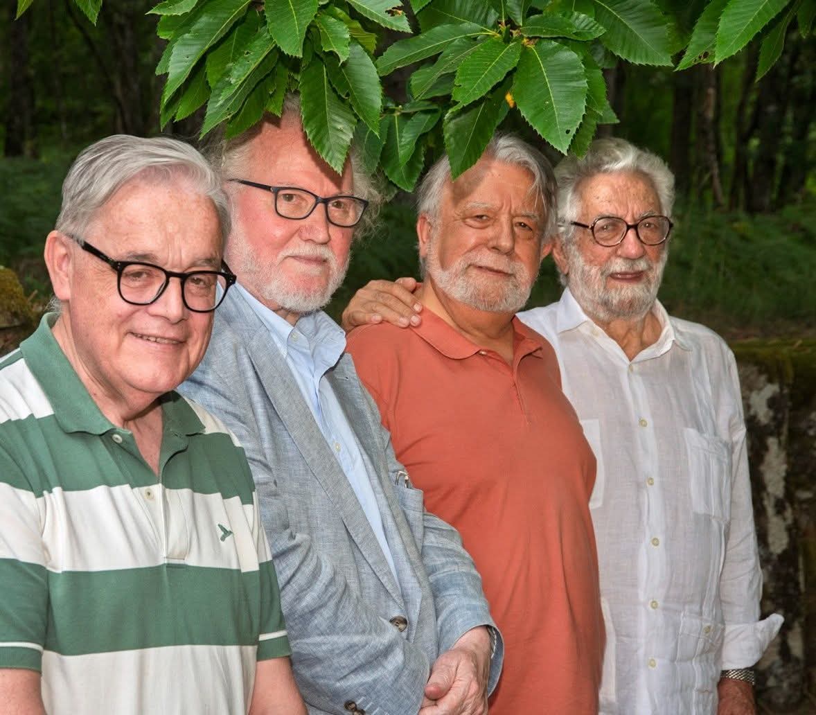“In Memoriam: Antón Pulido, o home que fixo da vida arte e da amizade país”. Alberto Barciela