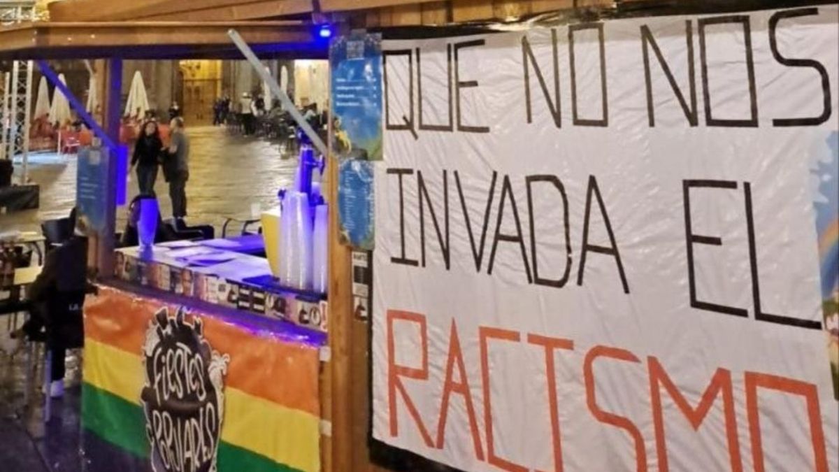 Unánime condena a la agresión ultra en Oviedo: "Ni 8 ni 800 fascistas nos quitan las ganas de seguir llenando Asturies de color"