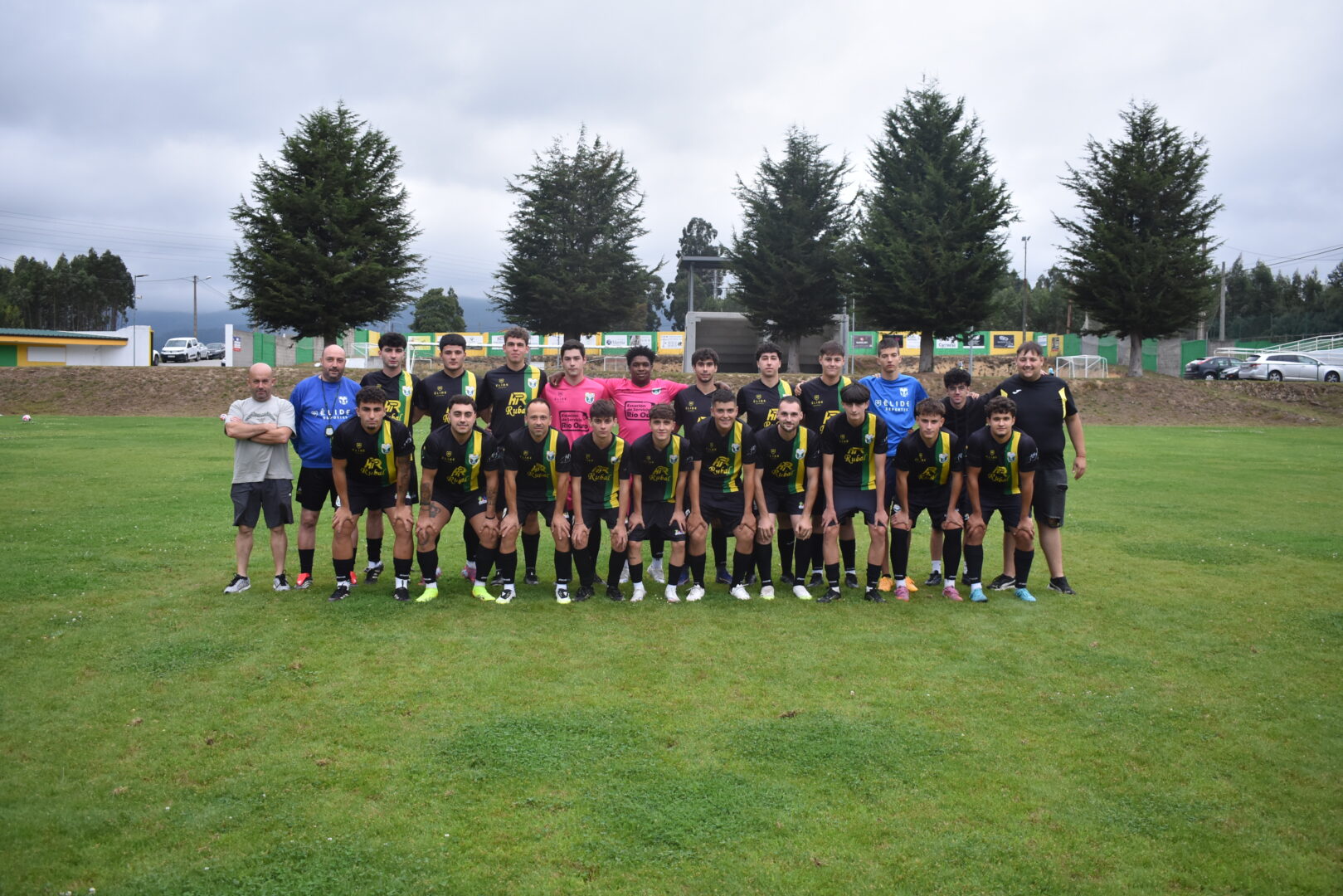 O Río Ouro debuta no fútbol sénior con vitoria