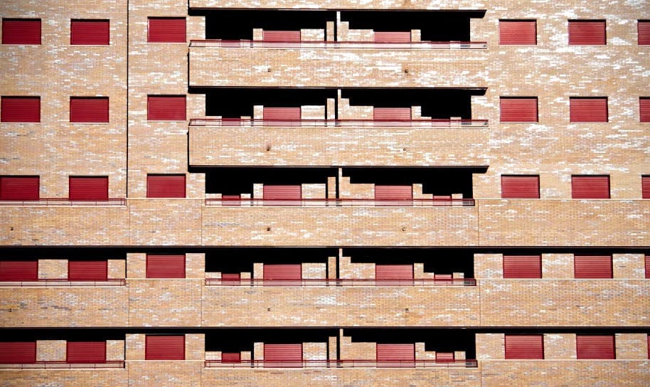 O Liceo de Ribeira acollerá unha xornada de Amnistía Internacional sobre o dereito á vivenda