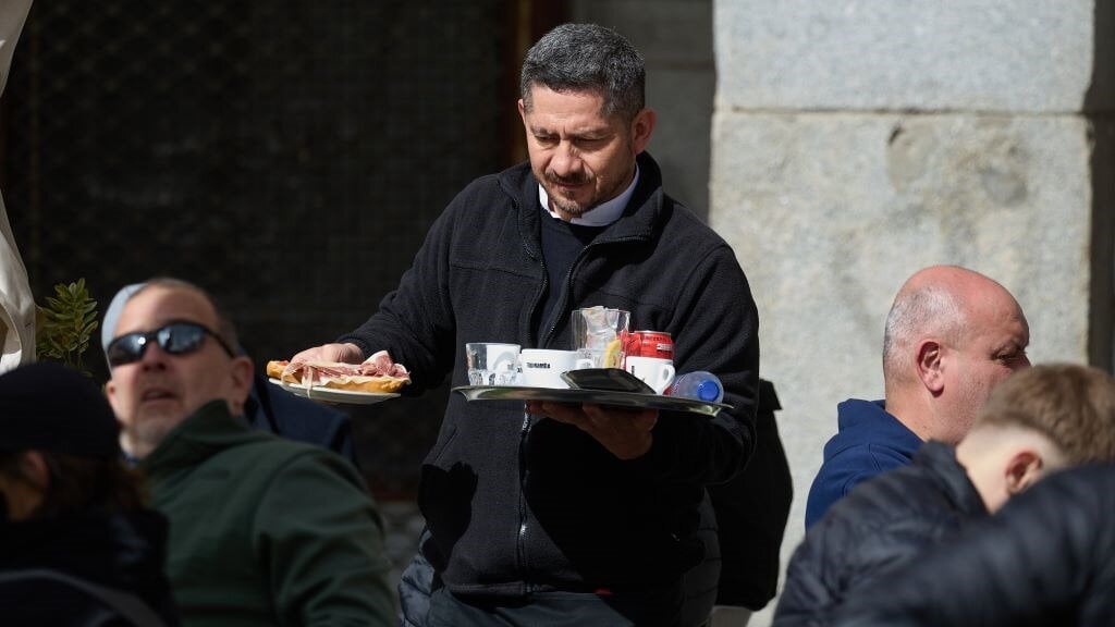 O paro aumentou en 2.746 persoas en setembro
