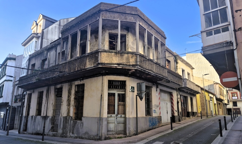 O antigo do Instituto Nacional da Seguridade Social de Carballo será derribado