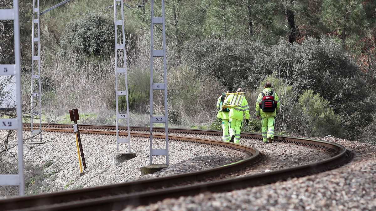 Unha avaría interrompe a circulación ferroviaria entre Compostela e Vigo
