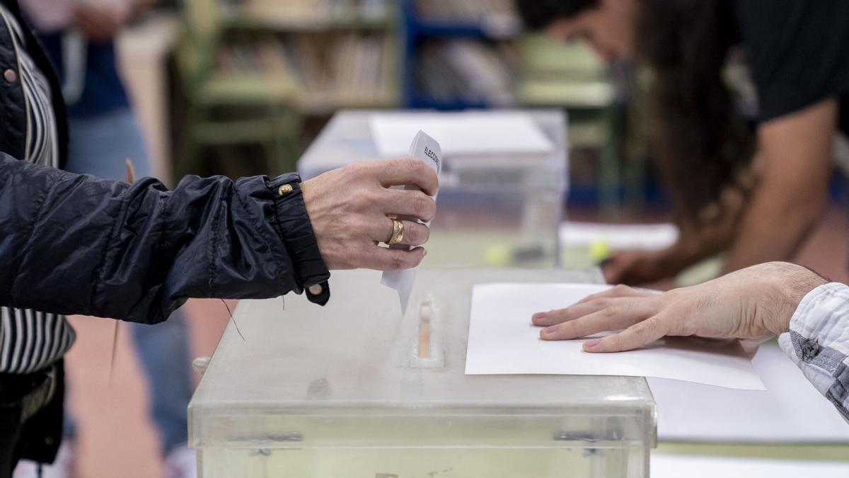 Galicia mantén 23 escanos nas eleccións xerais do 29N