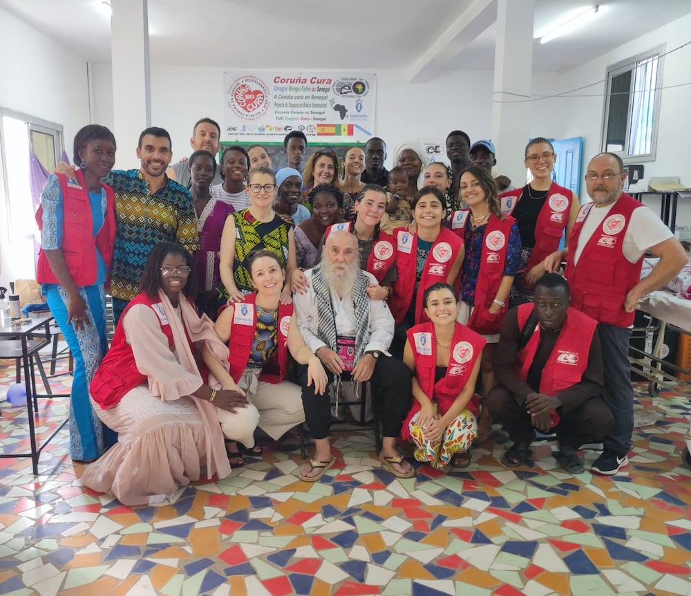 Coruña segue curando Senegal