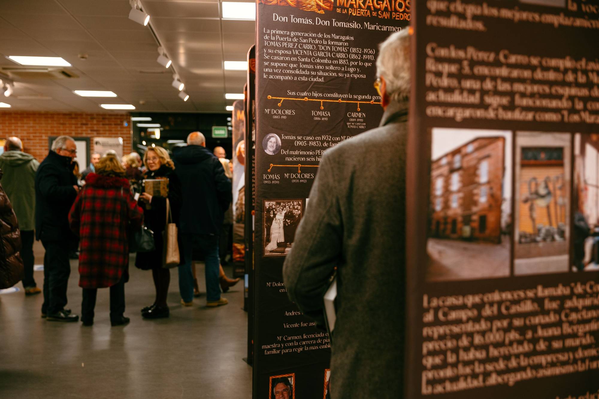 Últimos días en Lugo da exposición “Os maragatos da porta de san Pedro”