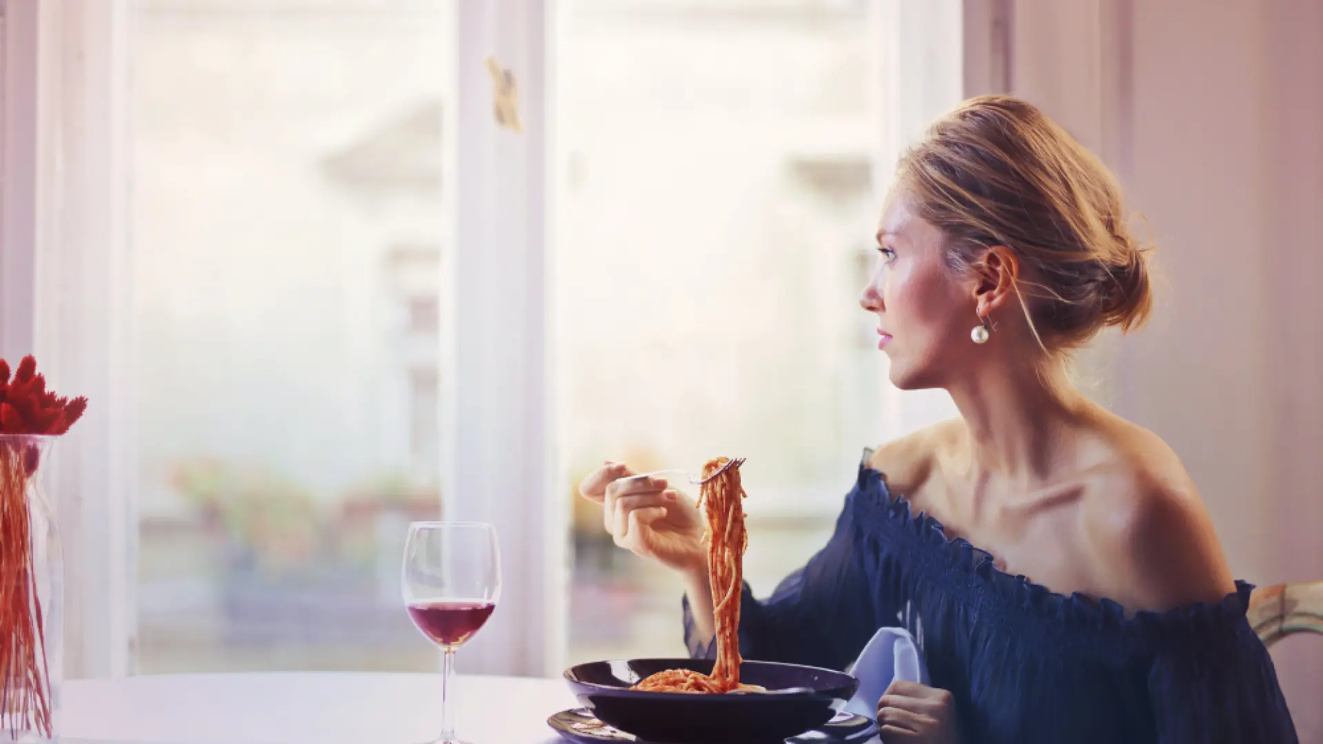 El sutil signo de riesgo de muerte prematura que podemos notar cuando comemos, según un estudio