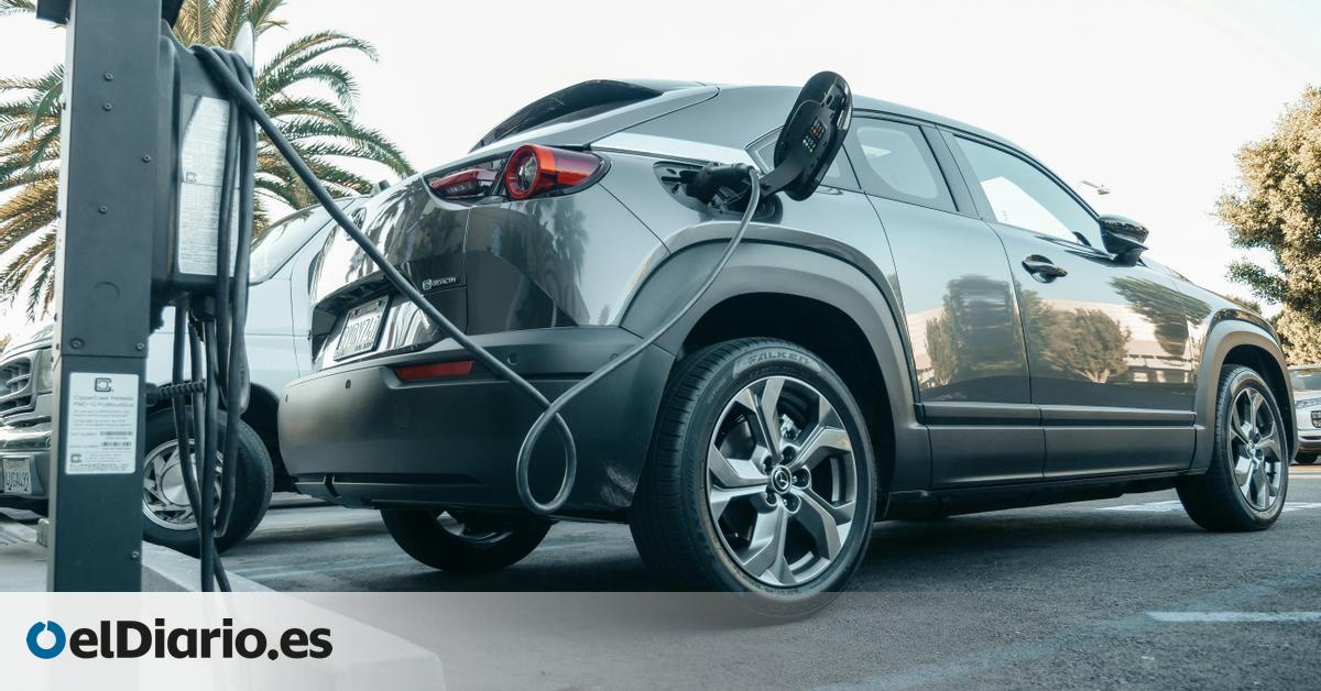 Los dueños de coches eléctricos pueden pagar hasta un 75% menos en el impuesto de circulación: así funciona en cada territorio