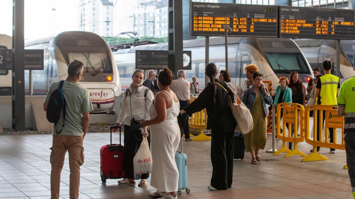 Renfe integra A Coruña nos billetes combinados con Iberia
