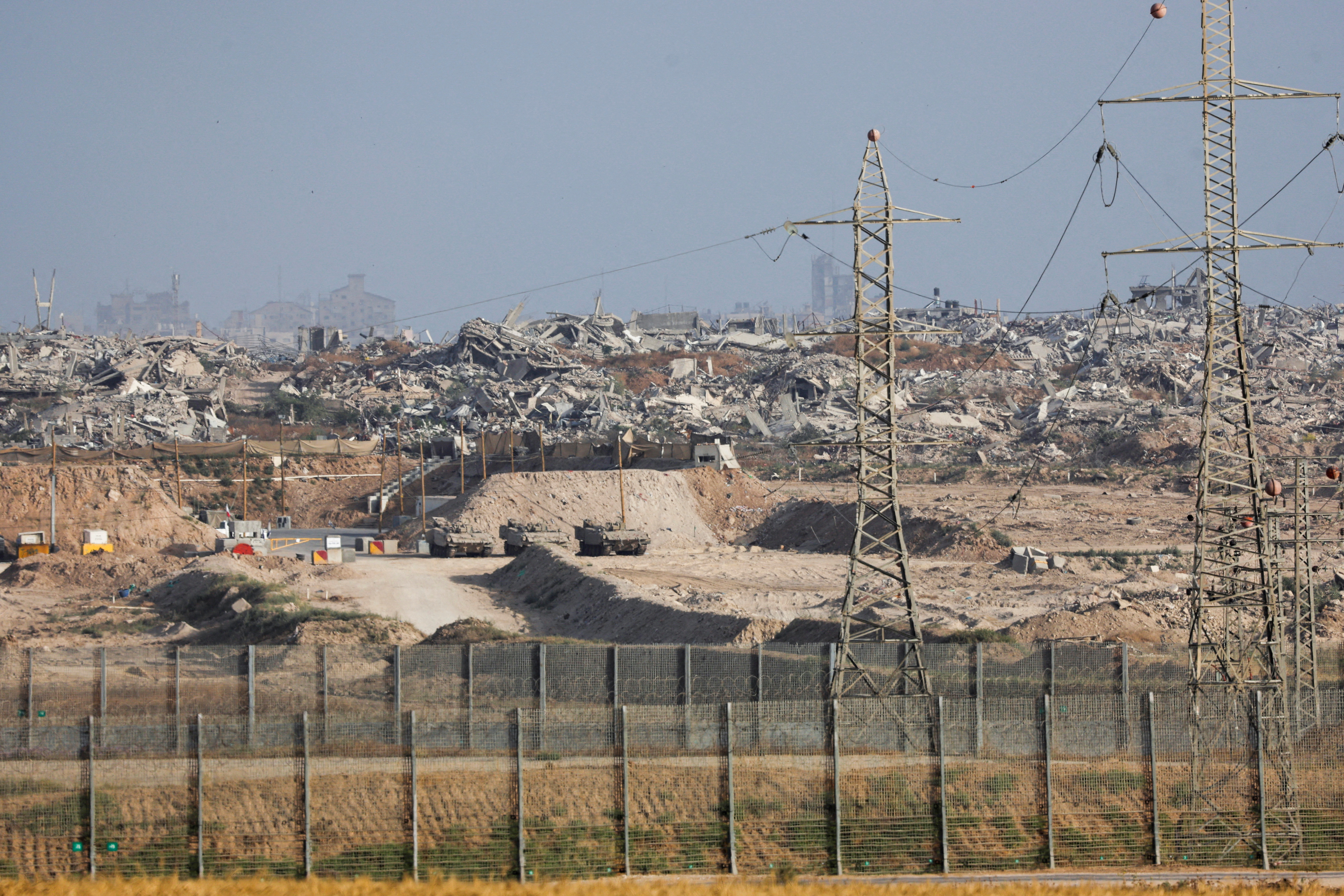 Francia, O Reino Unido e O Canadá amezan a Israel con "medidas concretas" se segue a ofensiva en Gaza