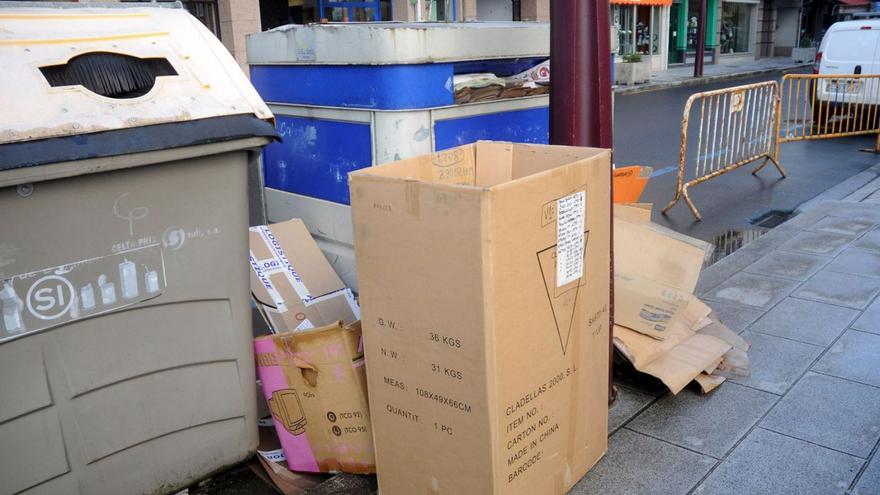 A Xunta sopesa cambios nas taxas de lixo para comercios e hostalería