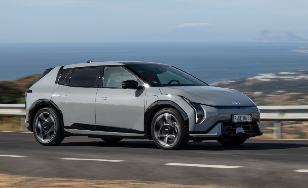 El Kia EV4 eléctrico llega a Europa con 625 km de autonomía
