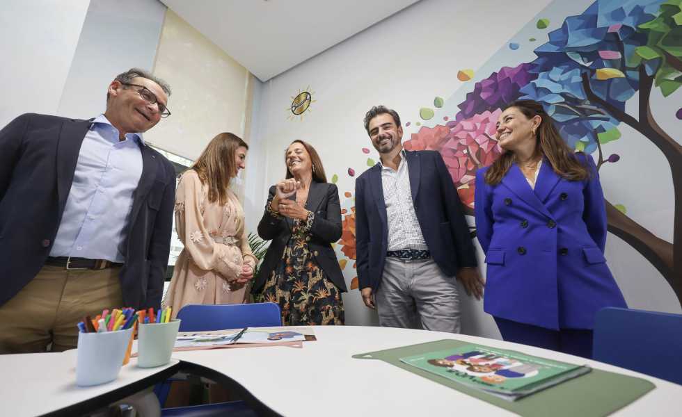 Humanizan la sala de espera para menores en los juzgados de Santiago