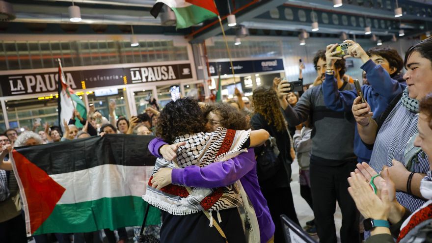 Sandra Garrido, galega na Flotilla a Gaza, chega a Santiago: 