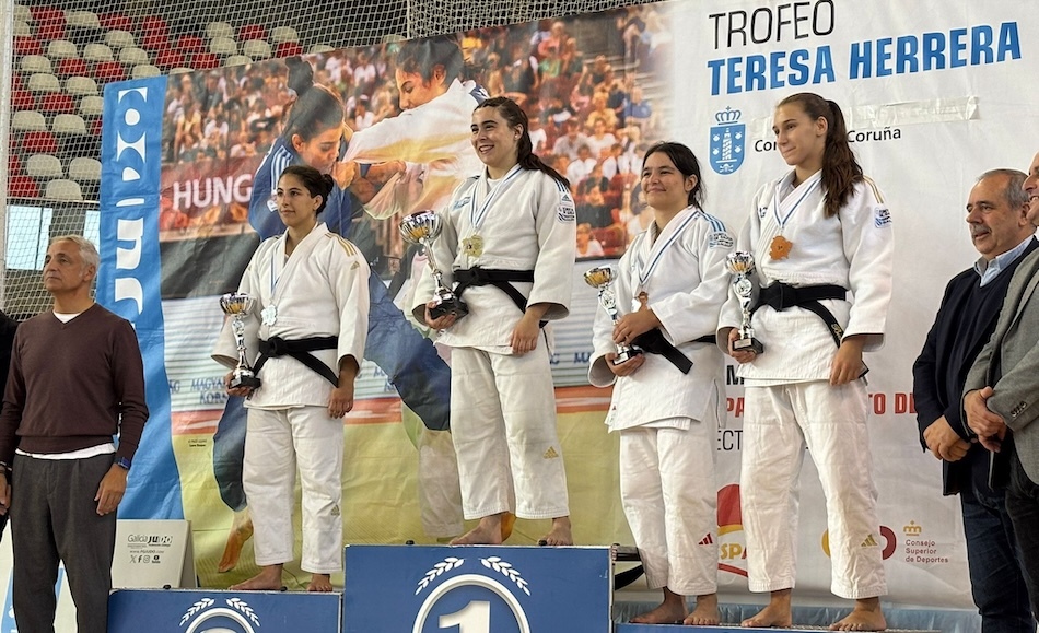 Lucía Pazos e Aroa Blanco triunfan no Campionato de España