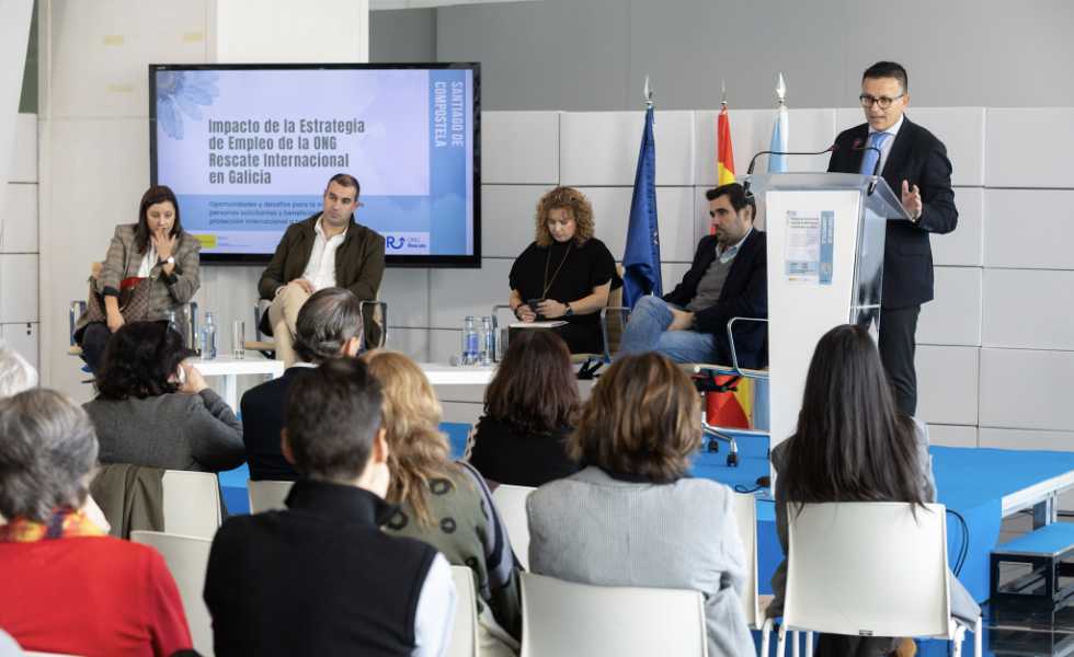 Microcredenciales: la herramienta gallega para la integración laboral que Madrid ignora