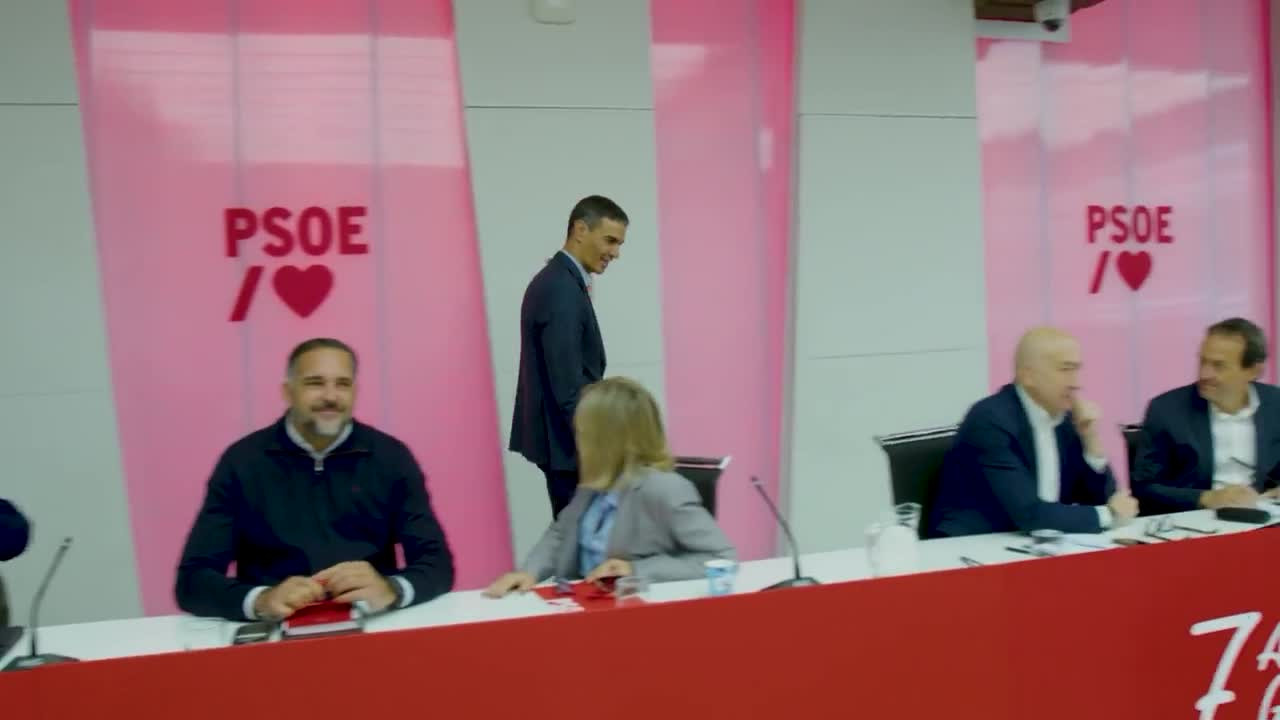 Vídeo | Moncloa confía nun pacto exprés entre Feijóo e Abascal para substituír a Mazón e evitar eleccións