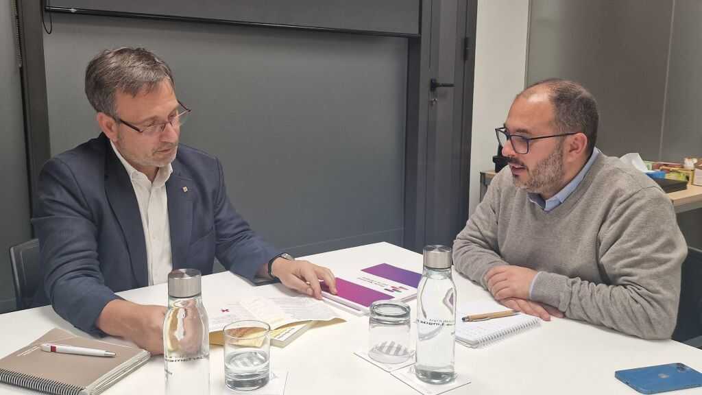 A Mesa reúnese co conselleiro de Política Lingüística da Generalitat de Catalunya