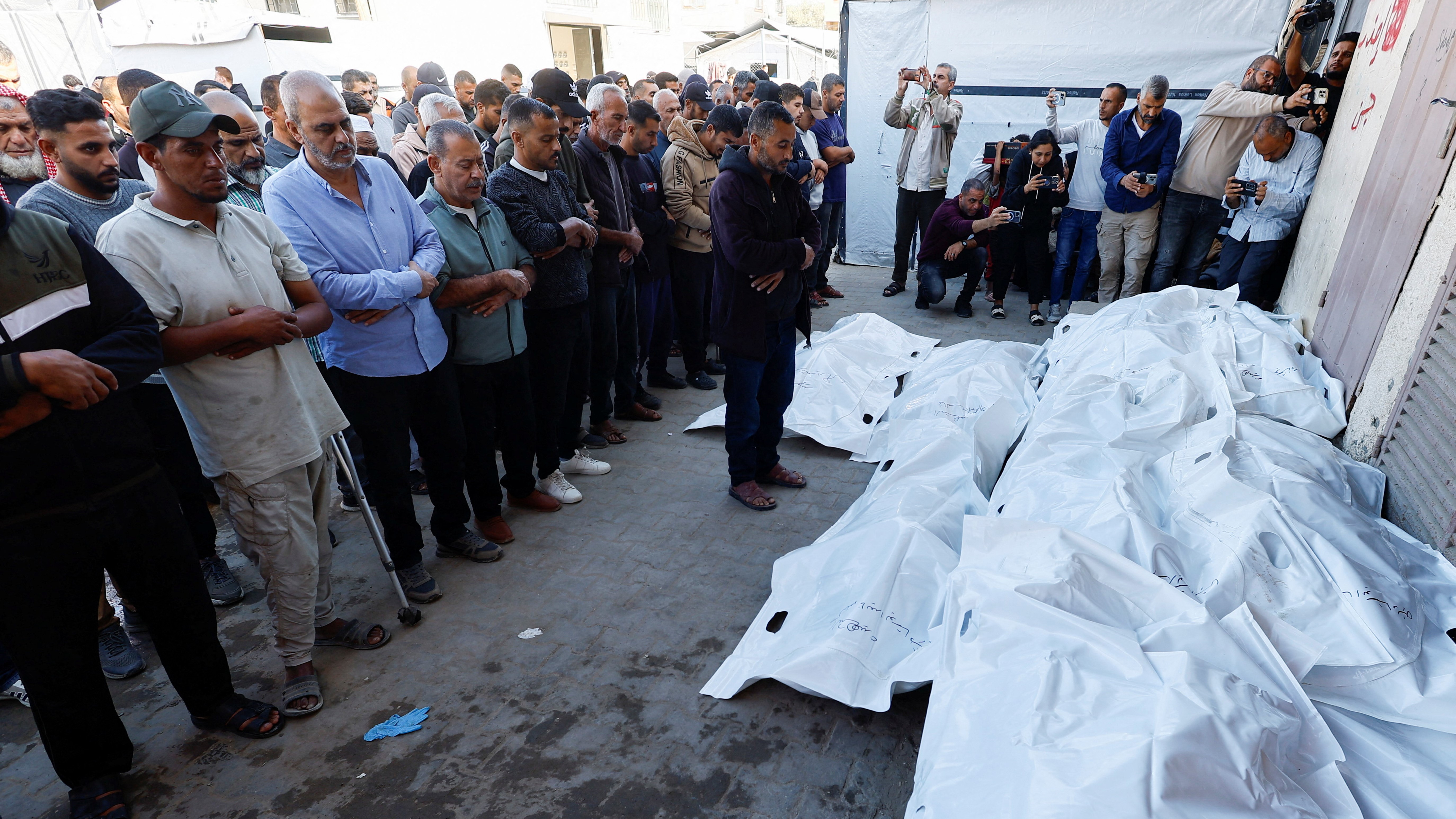 O Goberno de Hamás acusa a Israel de violar 500 veces o alto o fogo en Gaza