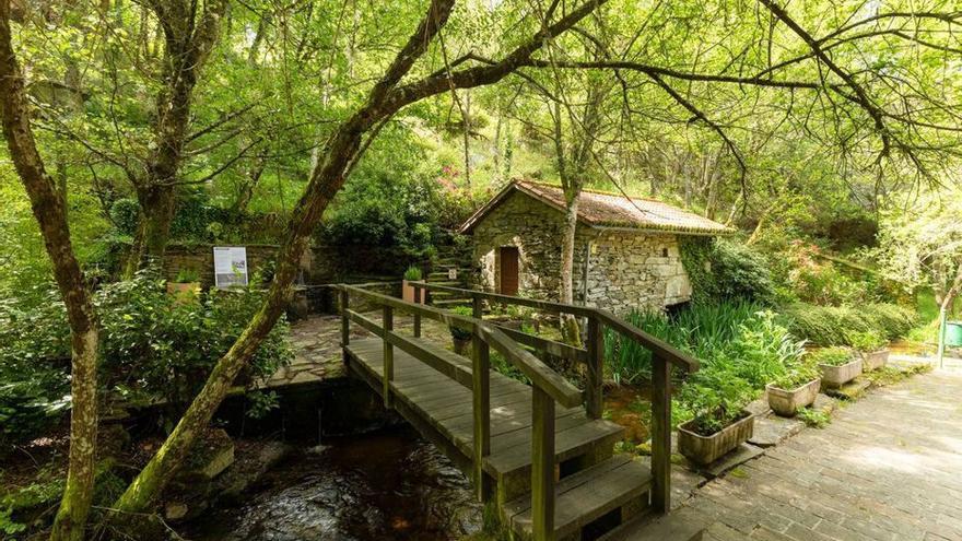 O pobo de conto en Galicia que rescatou un rioxano, á venda por 2,9 millóns nunha web de luxo