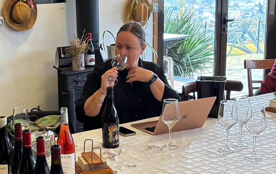 “Non existe outra rexión no mundo como Galicia cun carácter tan único dos viños”