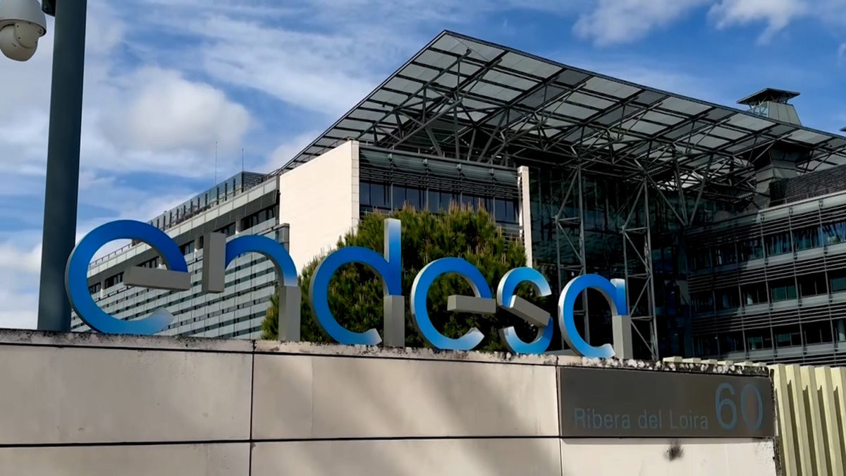 Hackers fanse con datos de clientes de Endesa, como o seu DNI e medios de pago