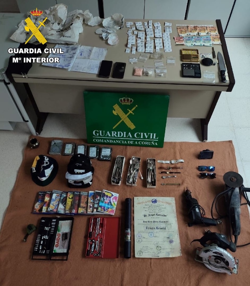 Desmantelado un novo punto de venda de droga en Muros