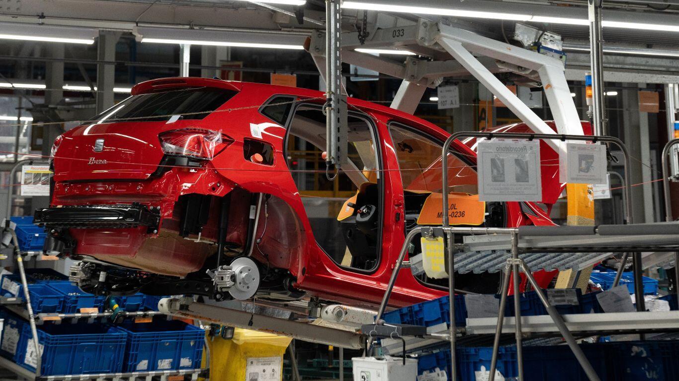 SEAT admite que estuda a opción de eliminar a marca e quedarse só con Cupra