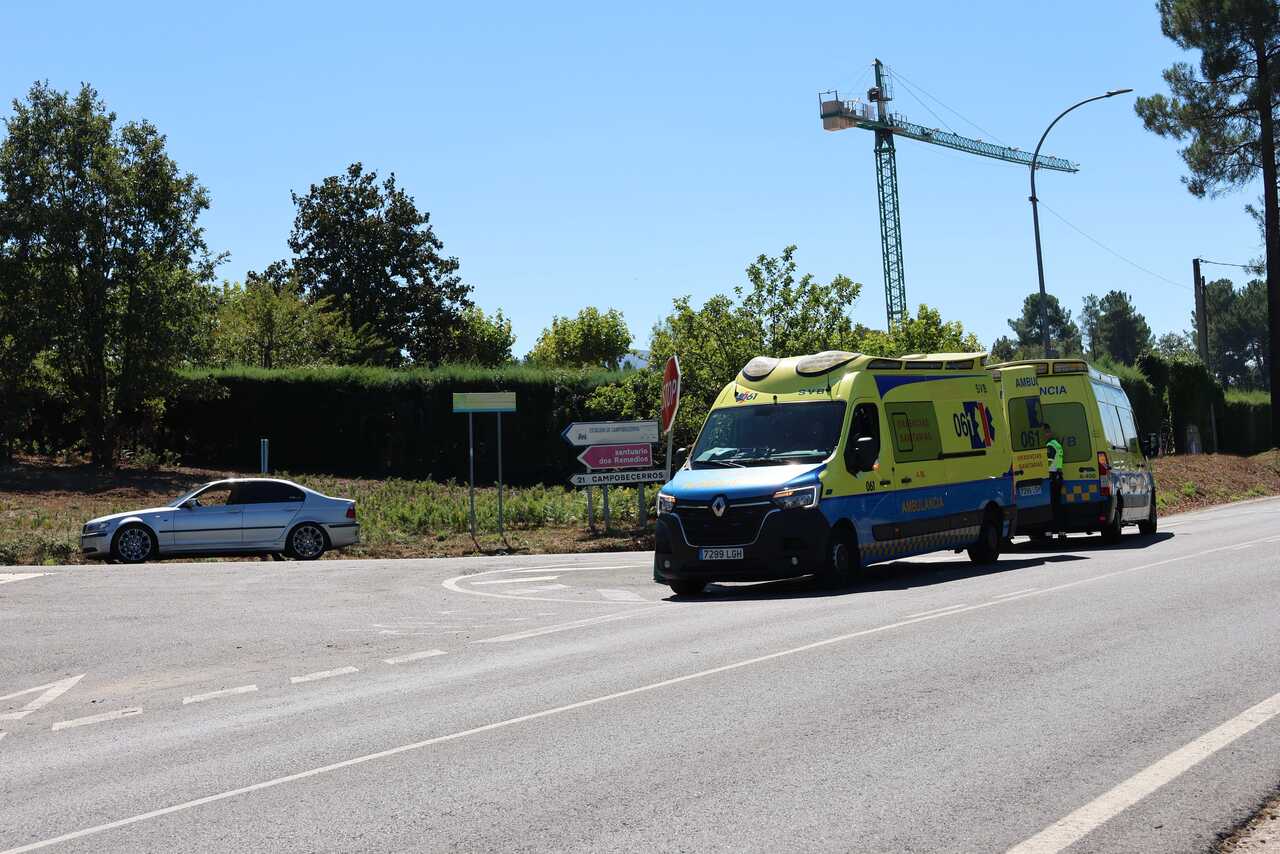 Un accidente moviliza a sanitarios y Guardia Civil en Vilamaior | NOTICIAS VERÍN